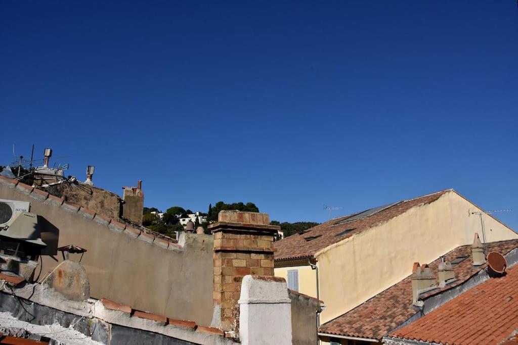 Lovely Flat In The Heart Of The Medieval Hyeres