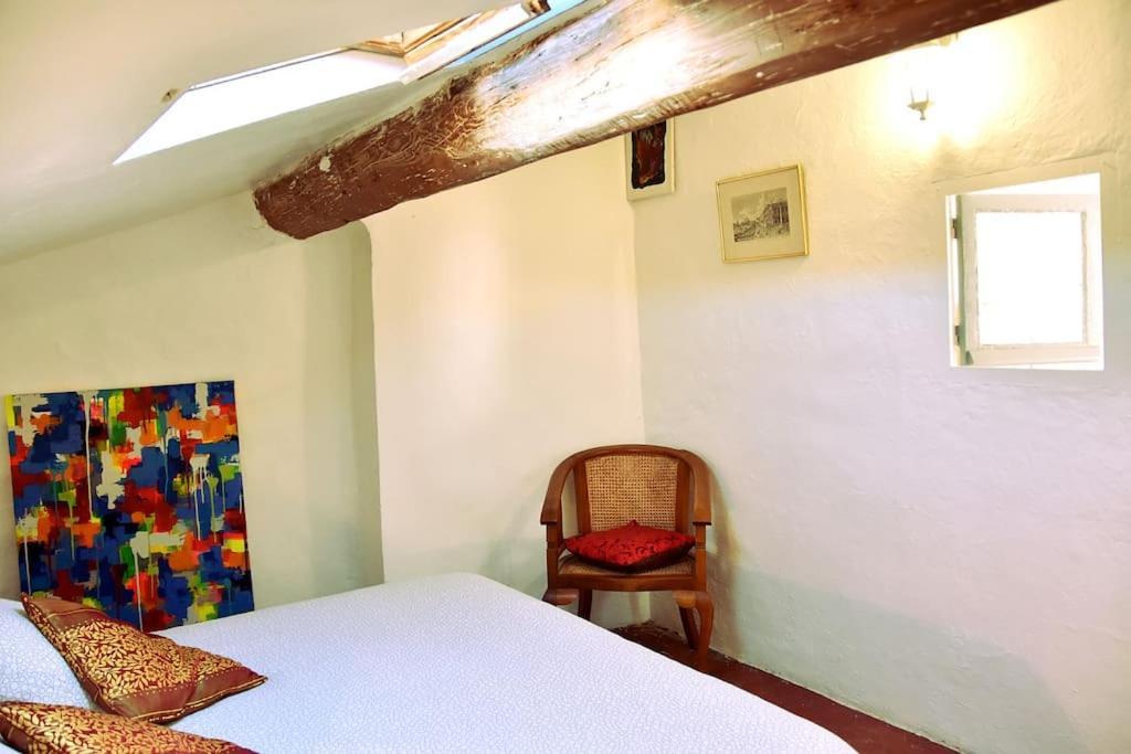 Lovely Flat In The Heart Of The Medieval * Hyeres